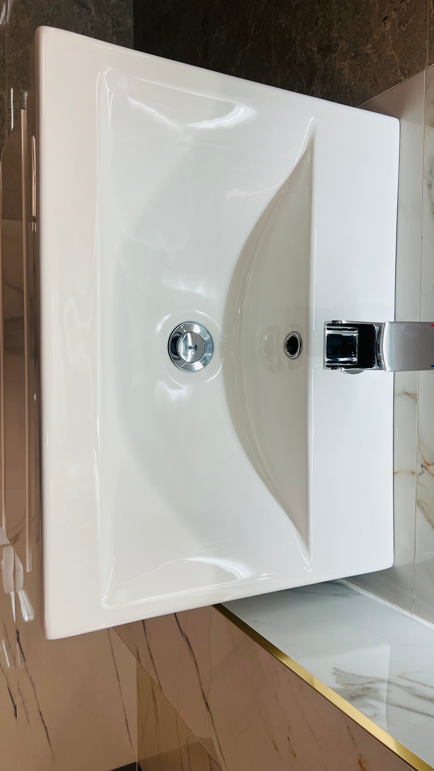 500MM WALL HUNG BASIN UNIT