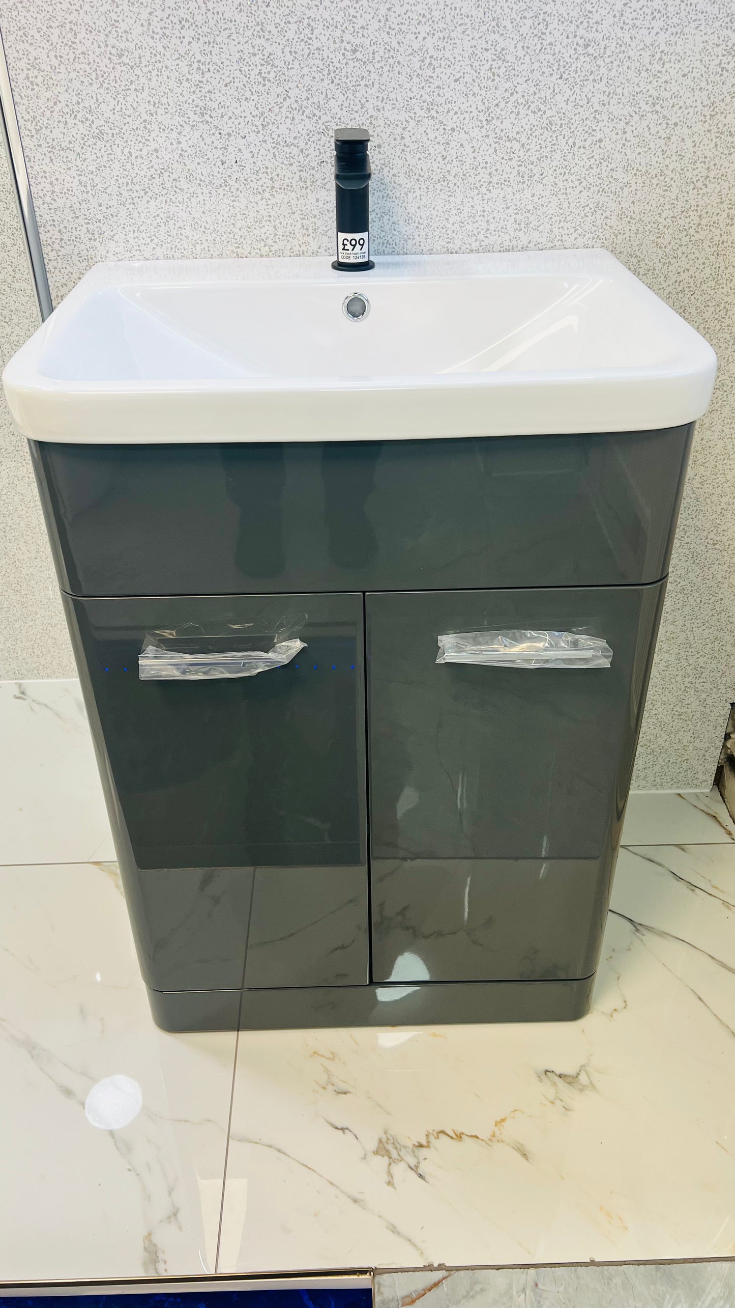 AFERN 600MM FREESTANDING ANTHRACITE CABINET
