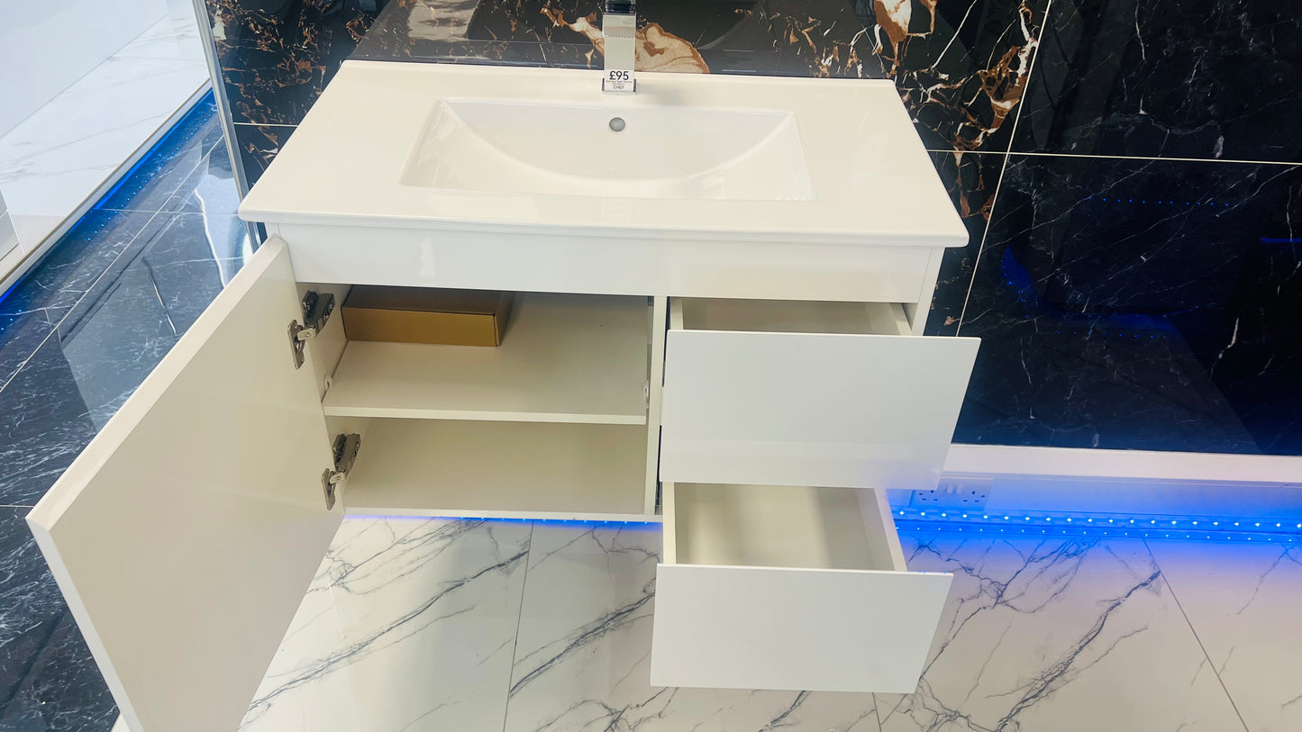 CH803 WALL HUNG CABINET WITH BASIN WHITE 800
