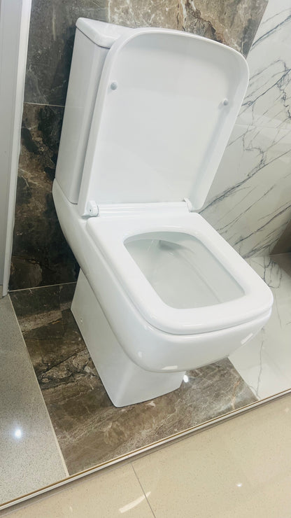 TOILET PAN WITH SOFT CLOSE CODE BLEU