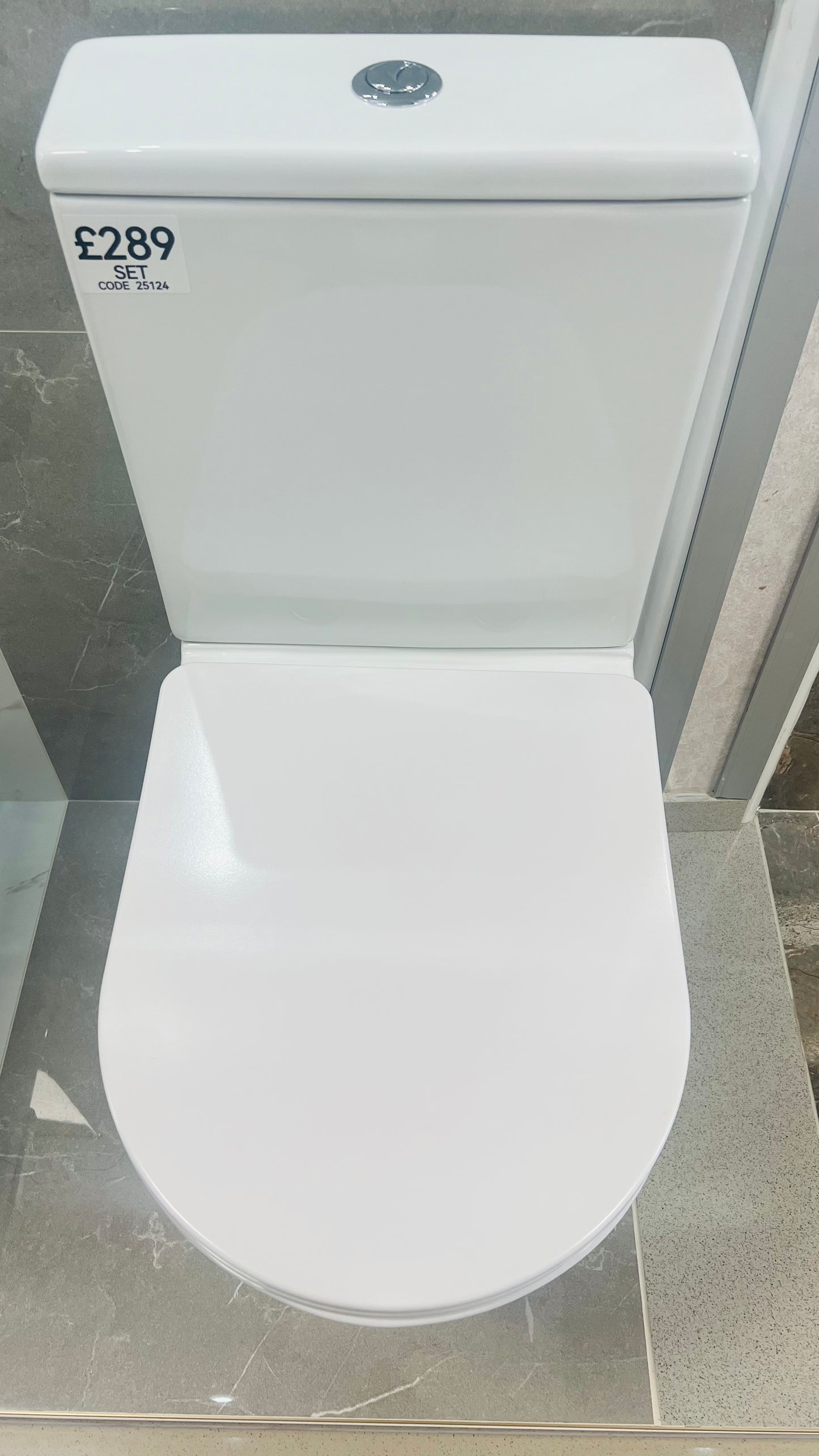 FYNE CLOSED BACK RIMLESS WC PAN CODE 25124
