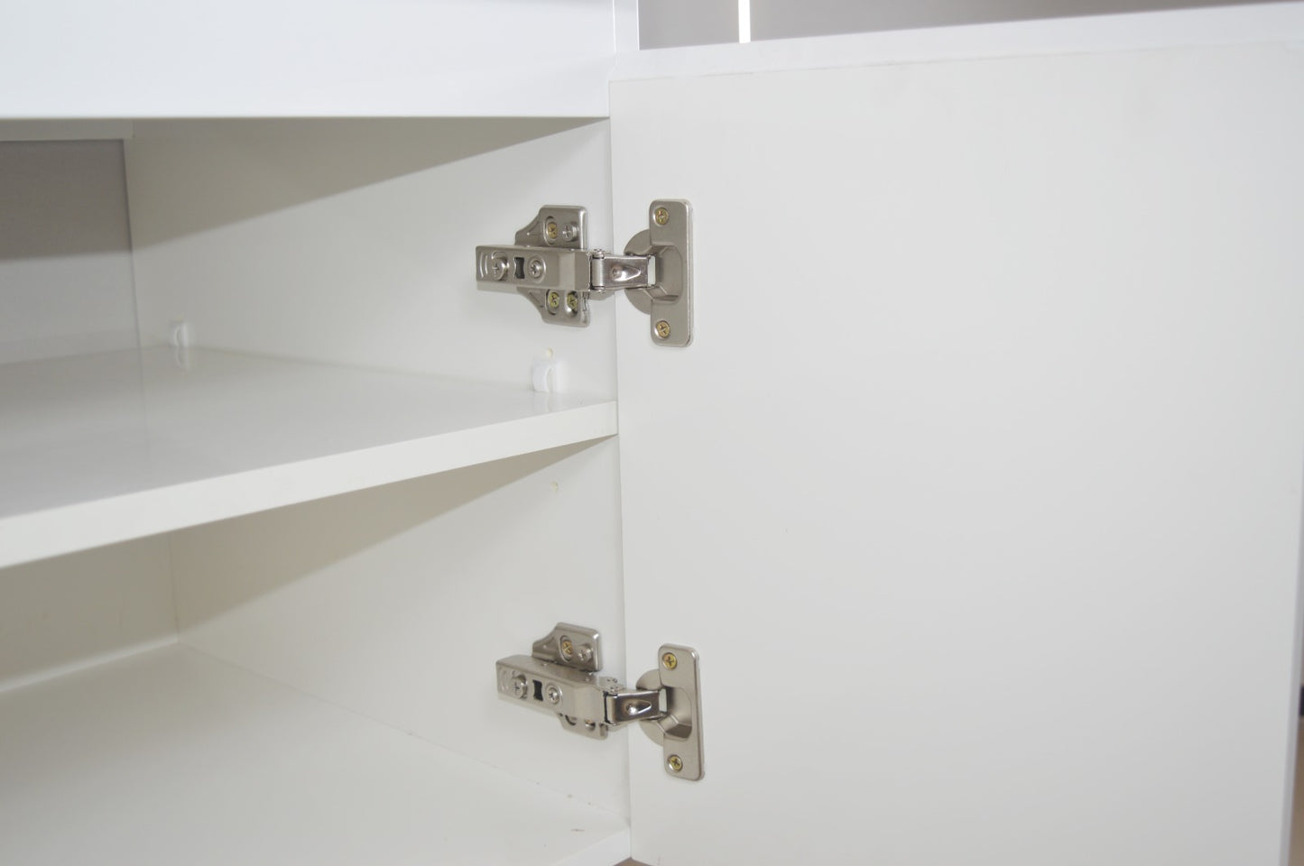 CH601 WALL HUNG CABINET WITH SINGLE BASIN 600